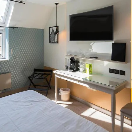 Cit'hotel - Le Cedre 호텔 누아용