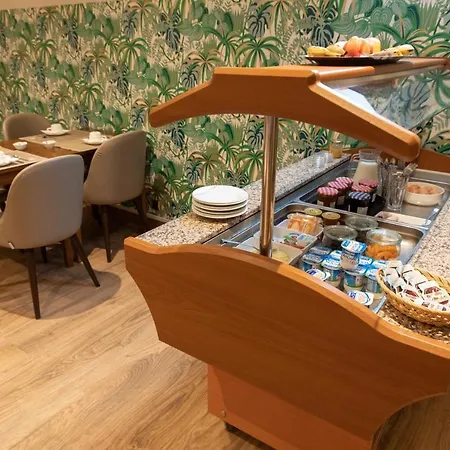 Cit'hotel - Le Cedre 3*