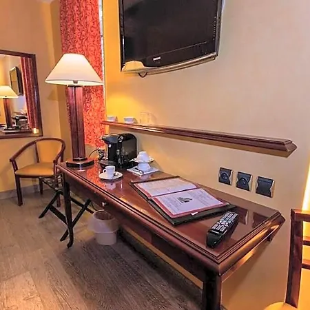 Cit'hotel - Le Cedre ホテル