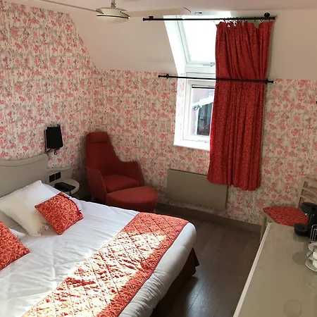 호텔 Cit'hotel - Le Cedre 3*