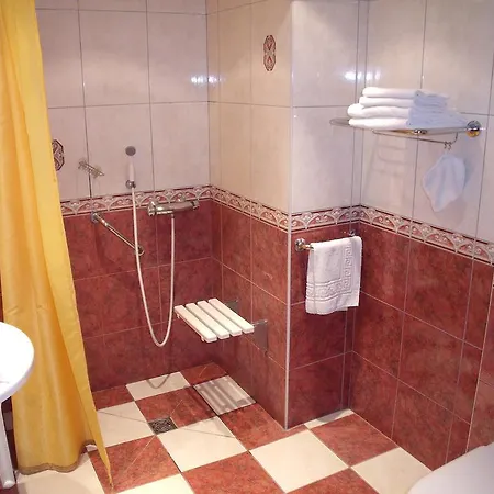 Cit'hotel - Le Cedre 3*