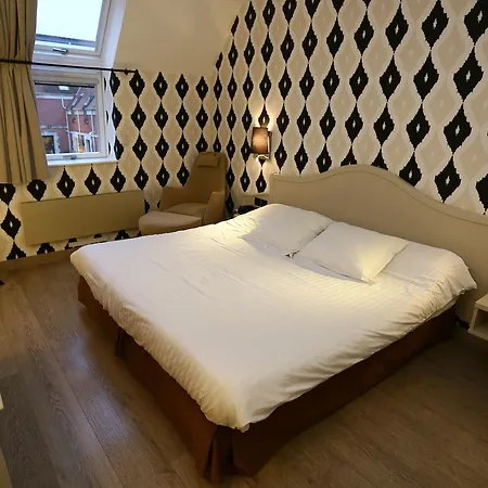 Cit'hotel - Le Cedre מלון 3*