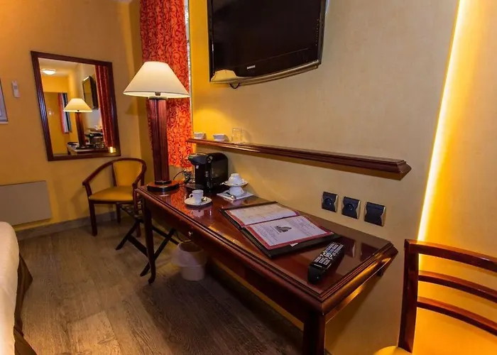 Cit'hotel - Le Cèdre