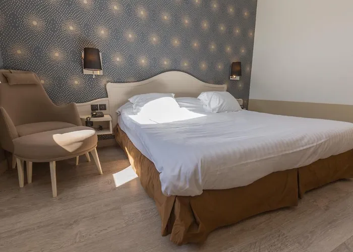 Hotel Cit'hotel - Le Cèdre