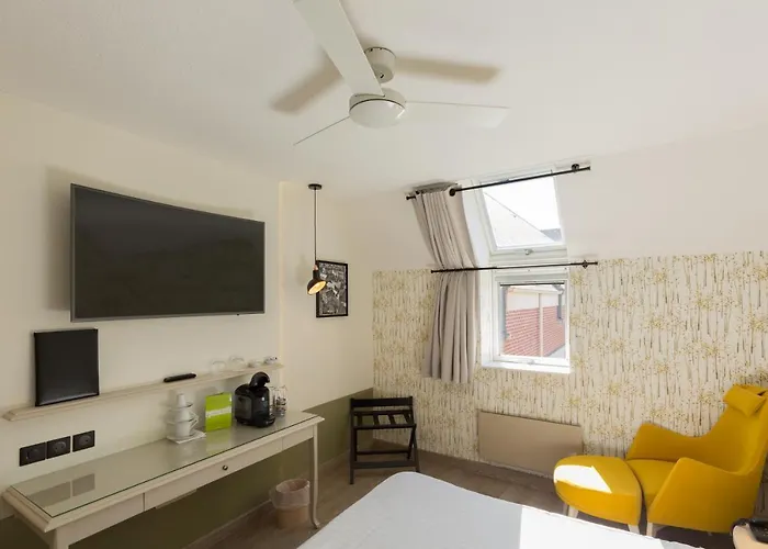 Cit'hotel - Le Cèdre 3* Noyon