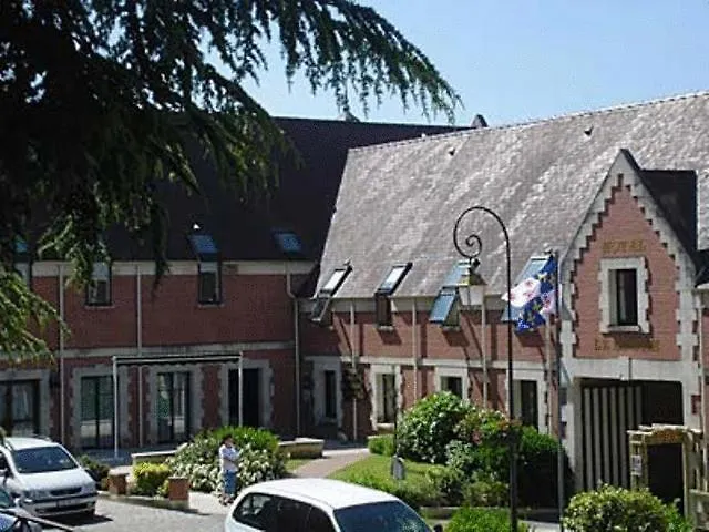 Cit'hotel - Le Cèdre Noyon